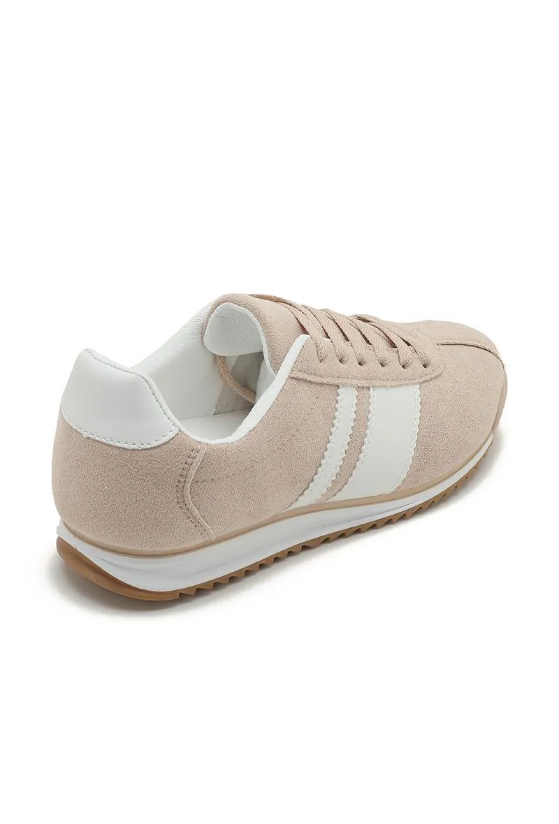 ROUND TOE SIDE LINE STRIPPED DETAILED GUM SOLE TRAINERS IN BEIGE