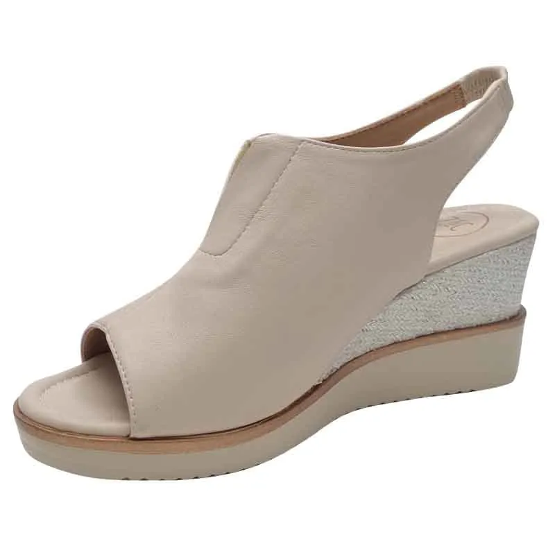 Zanni & Co Womens Off White Wedge Sandal - Mirfa